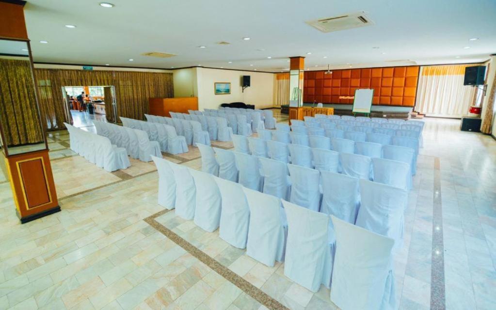 The Pine Resort Pathum Thani Exteriér fotografie