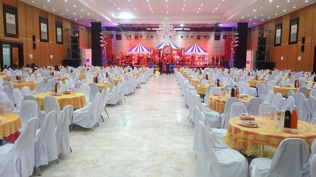 The Pine Resort Pathum Thani Exteriér fotografie