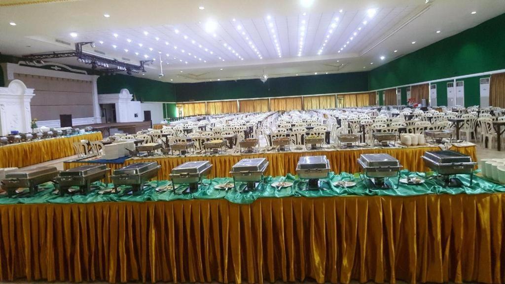 The Pine Resort Pathum Thani Exteriér fotografie