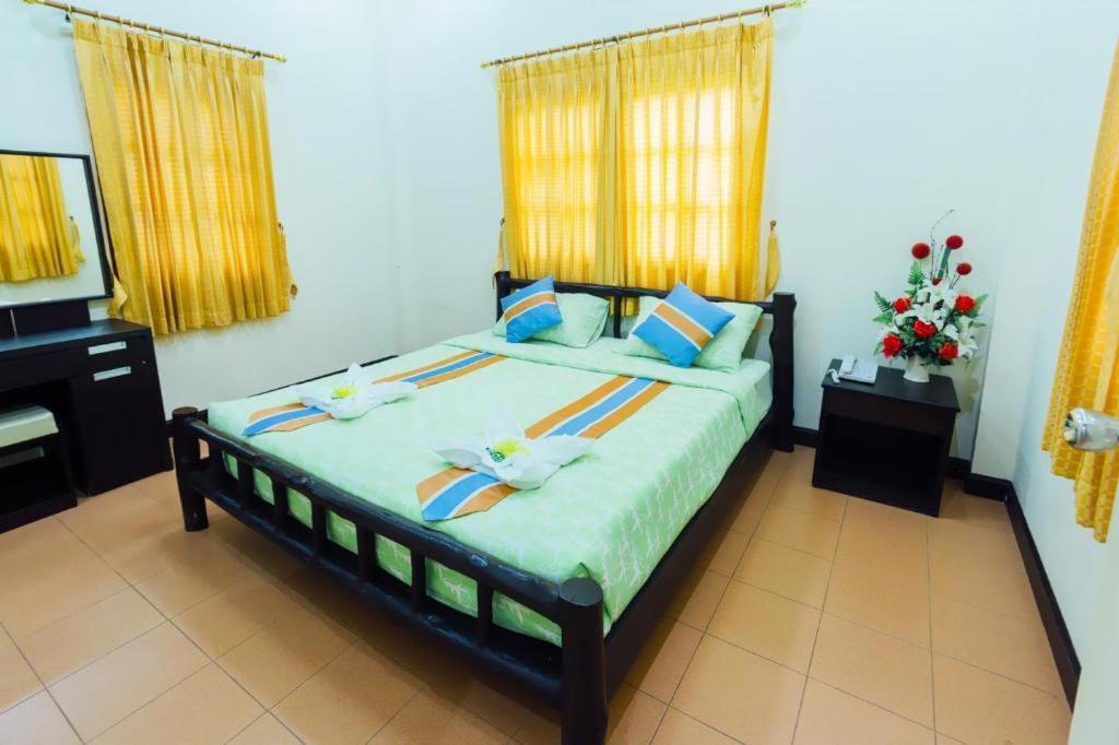The Pine Resort Pathum Thani Exteriér fotografie