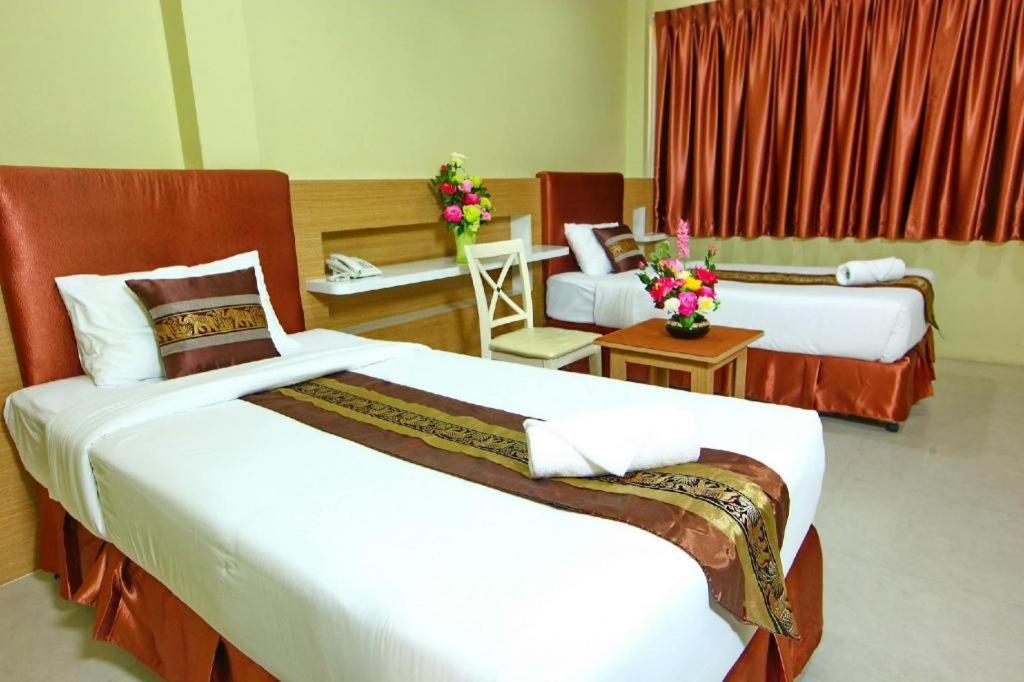 The Pine Resort Pathum Thani Exteriér fotografie